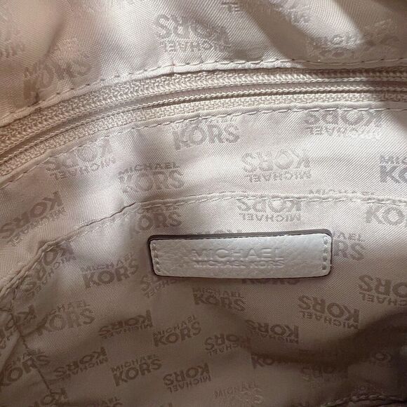 Michael Kors Brookville Cream Hobo Bag Leather Shoulder Bag Purse - Picture 5 of 11